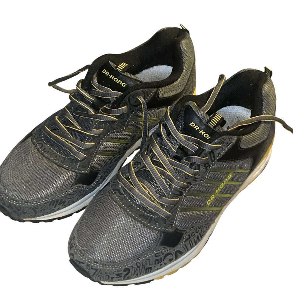 Kong Black and Gray Athletic Shoes